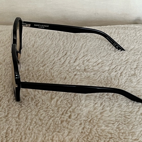 NEW SAINT LAURENT Sunglasses - Picture 5 of 8